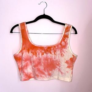 Hot Pink cropped tank top from ZAFUL. Size: L/XL